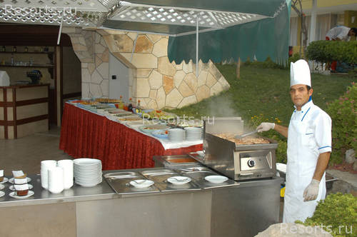 Elegan Garden Hotel 10
